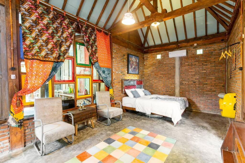 Omah Dhalang, Ethnic Java House With Nature View Hotell Jarakan Eksteriør bilde